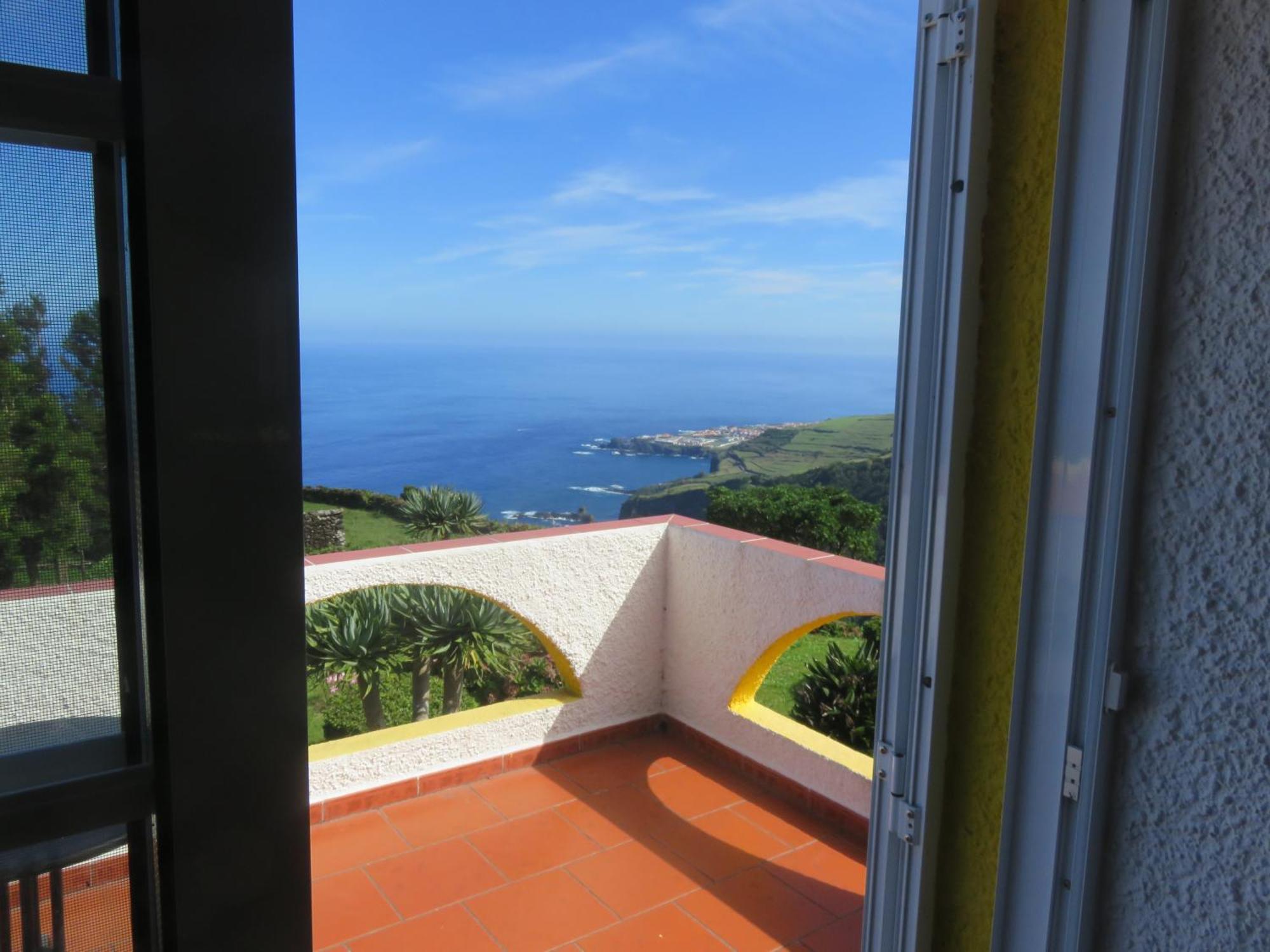 Villa Cedros Santa Cruz das Flores Quarto foto
